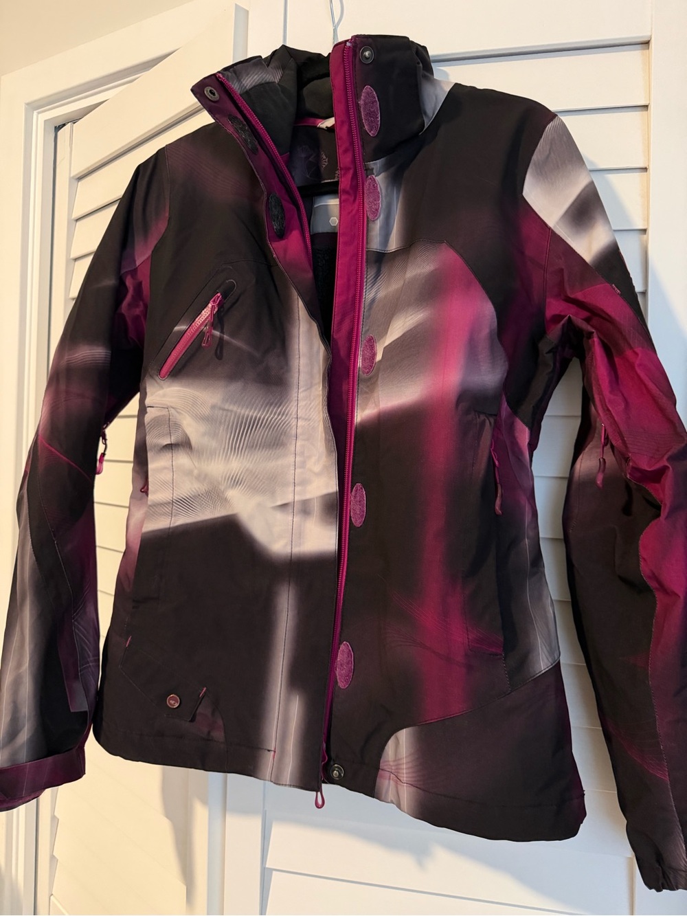 Salomon ski jacket - Women’s